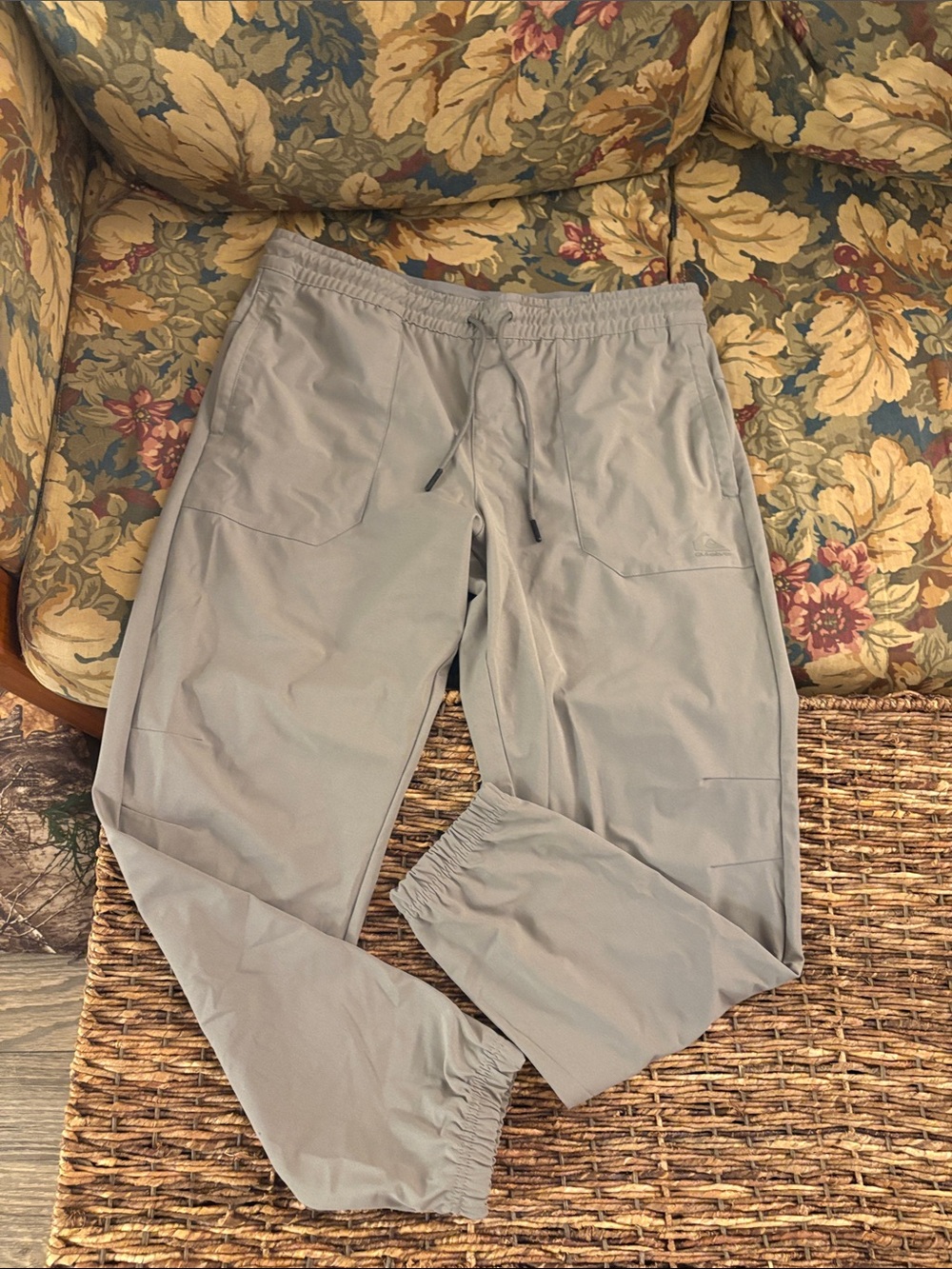 Quiksilver Men's Light Gray Drawstring Joggers
